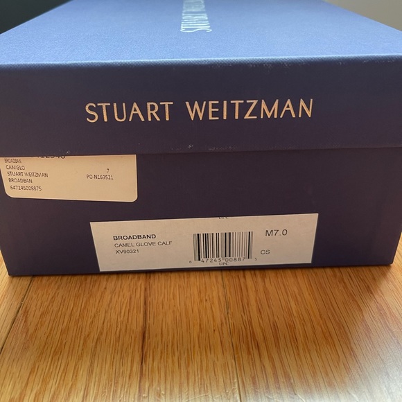 Stuart Weitzman Broadband - Picture 5 of 5